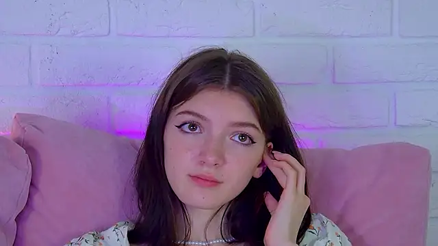 SophiaProve: онлайн-секс-чат