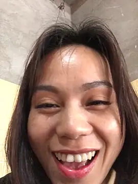 SarahkiuのライブXXXチャット