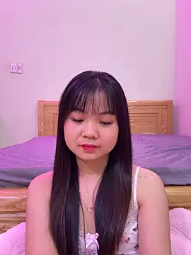 ___KARA___ Show Webcam