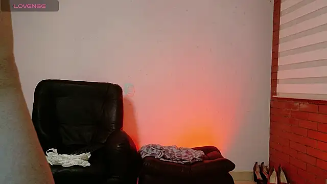 sarahe9769 即時 XXX 聊天