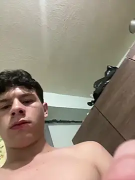 Andy12912 webkamerás műsora