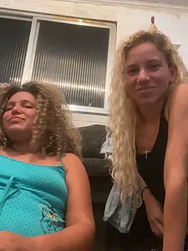 Show de LoiraQuente69 na webcam