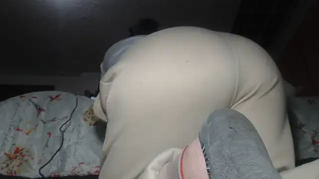 prettyangelsquirt Adlı Modelin Canlı XXX Sohbeti