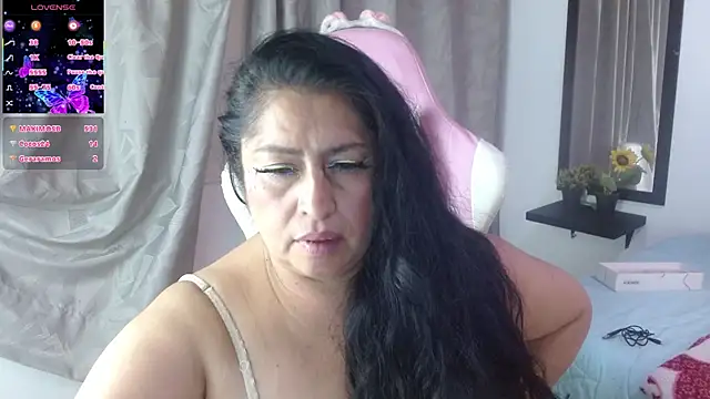 Keyla01_: απευθείας συνομιλία ΧΧΧ