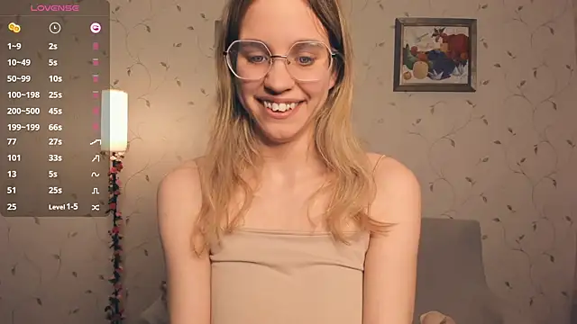 Živý XXX chat JoanBaggott