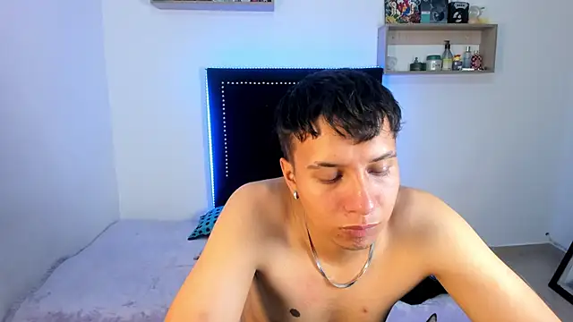 Jhony_rayder Webcam Show