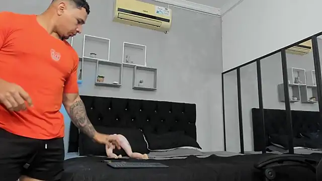 tyler_hank01 Obrolan Langsung XXX