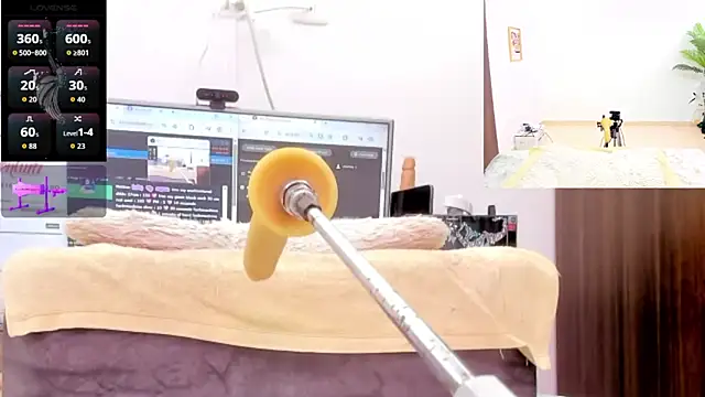 Paulina_Davis_ Chat XXX in diretta