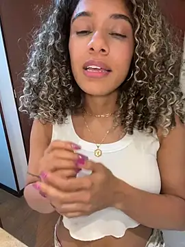 Belkaj live XXX chat