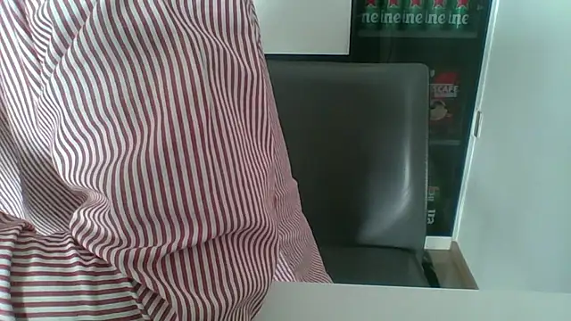 nole_china7 élő XXX-chatje