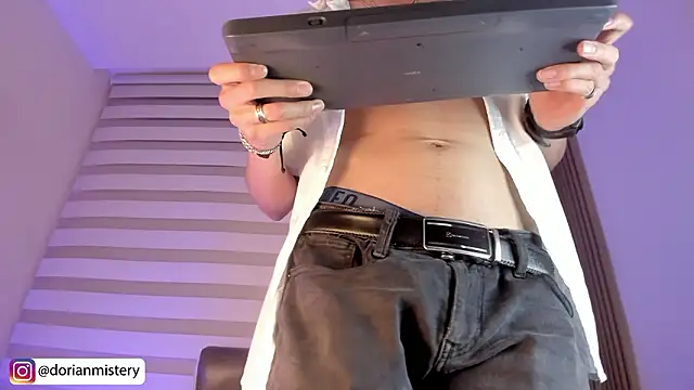 XXX chat uživo modela Dorianmistery2322_