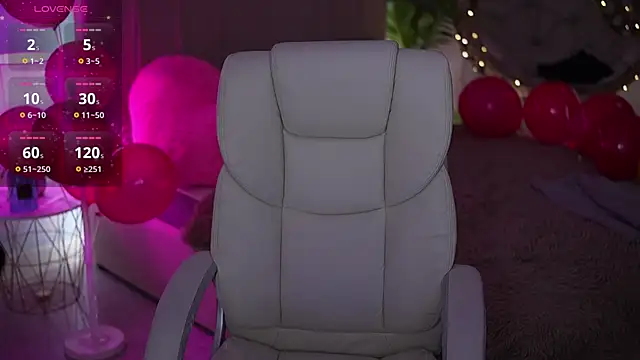 Онлайн чат XXX TinaMelt