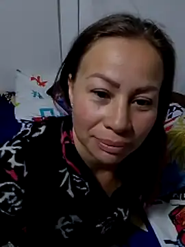 LaraCaliente – Live XXX-chat