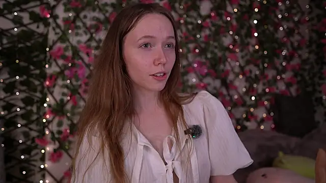 Petite_Polly Chat XXX in diretta