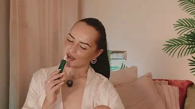 Chatroom XXX en direct de SiennaRosse