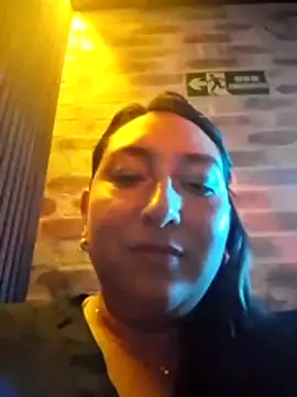 Valeria_montana_'s Live XXX Chat