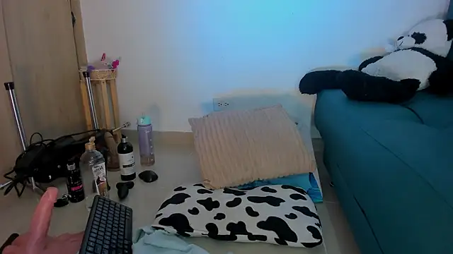 Nanny_11's Live XXX Chat