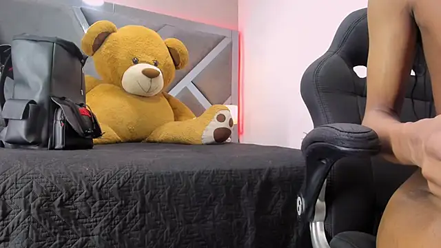 ElektraBomdans: вебкам-шоу