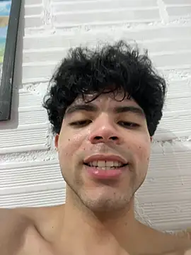 Chat XXX en directo de Axel-Mejia