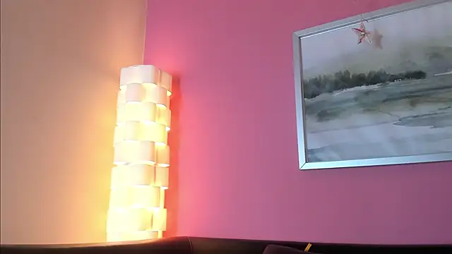 Meganlevine – Naživo XXX chat