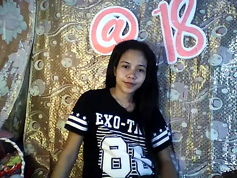 แชท XXX สดของ PinaySkinnyGirl