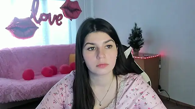 Онлайн чат XXX KisaModel