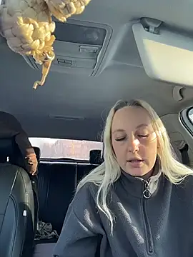 MerlinDave élő XXX-chatje