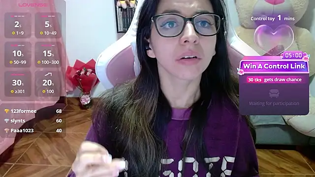 Онлайн чат XXX Maggie_Fox3