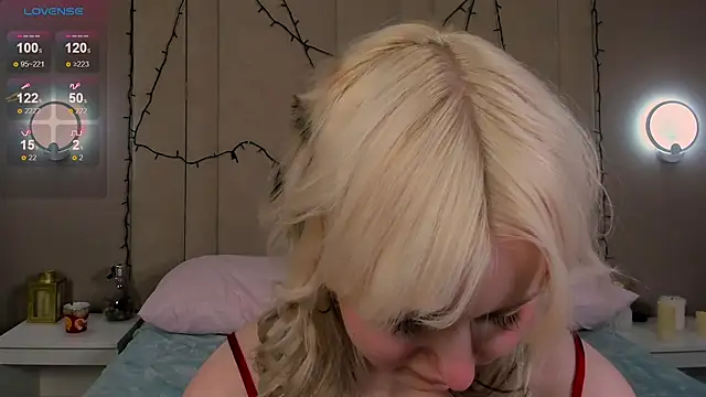 Chatroom XXX en direct de AdeleSilvy