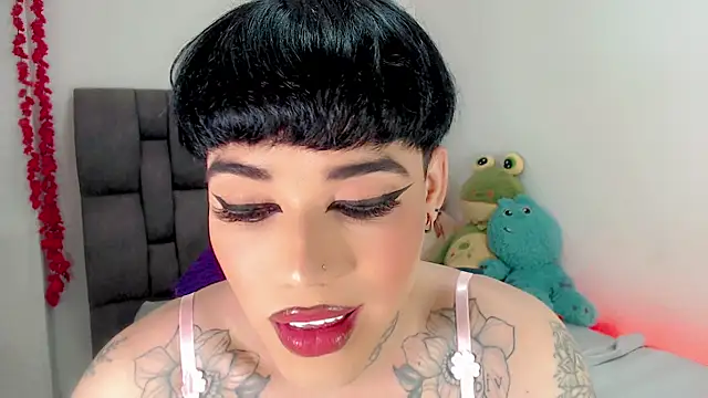 Chat XXX en directo de little_star_porn