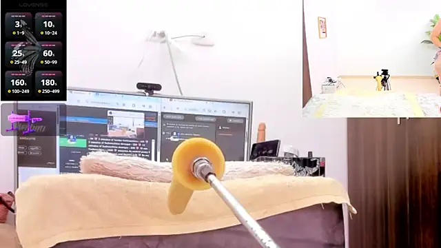 Paulina_Davis_ 现场XXX聊天