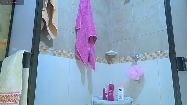 eva_sin18 Adlı Modelin Canlı XXX Sohbeti