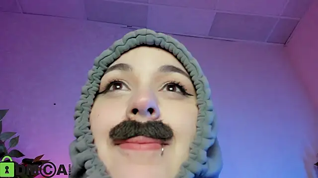 Chatroom XXX en direct de Mia_R0ss