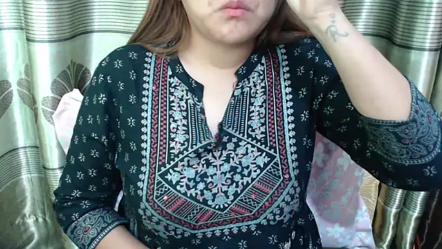 queen_angelinaのライブXXXチャット