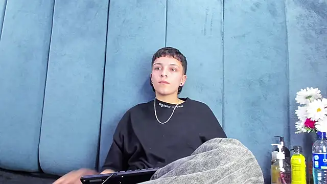 Chat +18 de Megan_Thompson_ ao vivo