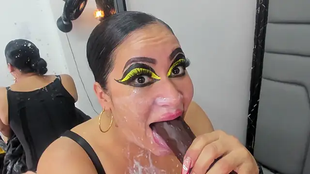 Angie_Will 即時 XXX 聊天