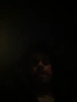 Guyst049 现场XXX聊天