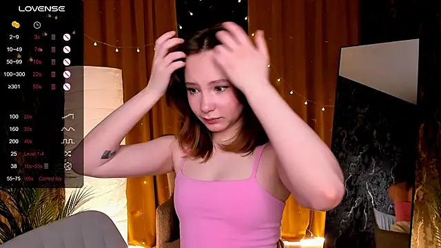 Chat XXX ao vivo de LanaBlu_