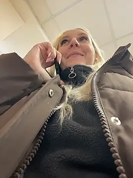 MerlinDave Live XXX-Chat