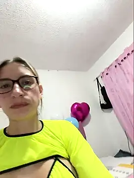 Melinaa-sex Chat XXX live