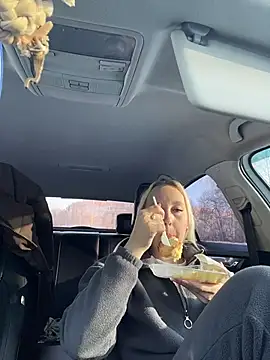 XXX chat uživo modela MerlinDave