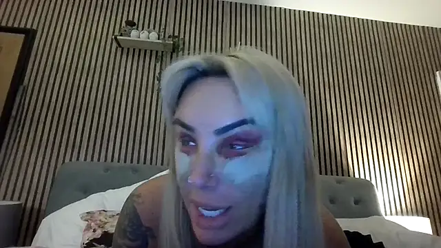 poppyinga1 – Naživo XXX chat