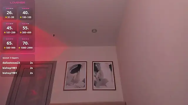 rina_kitten Adlı Modelin Canlı XXX Sohbeti