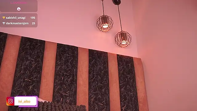 Show de webcam de Ivi_Aiko