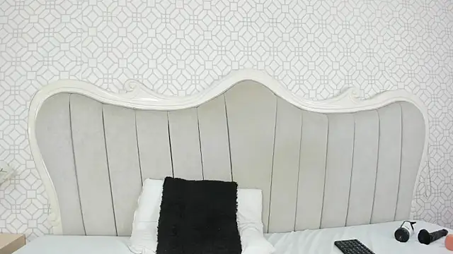 Chatroom XXX en direct de MarcelaCortes