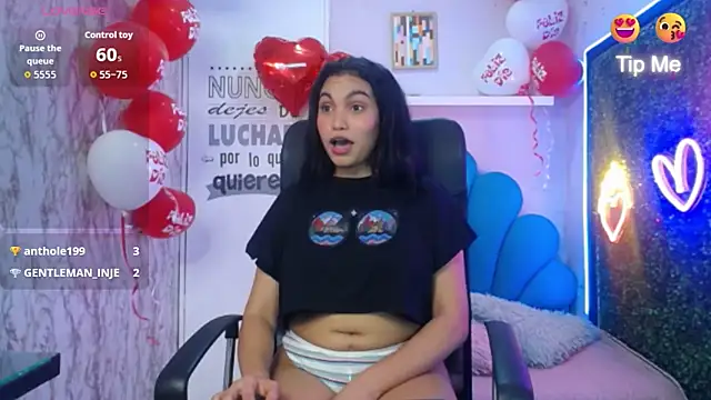 valeria_martinez19のライブXXXチャット