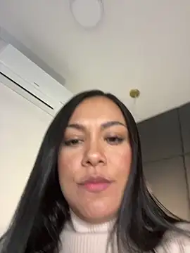 TiffanyyLam Live XXX Chat