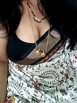 Pokazy przed kamerką – your-sameera