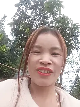 nangmo's Webcam Show