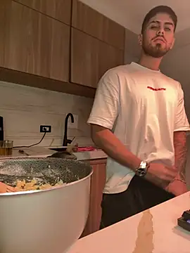 Tomas_Olivia Live XXX-Chat